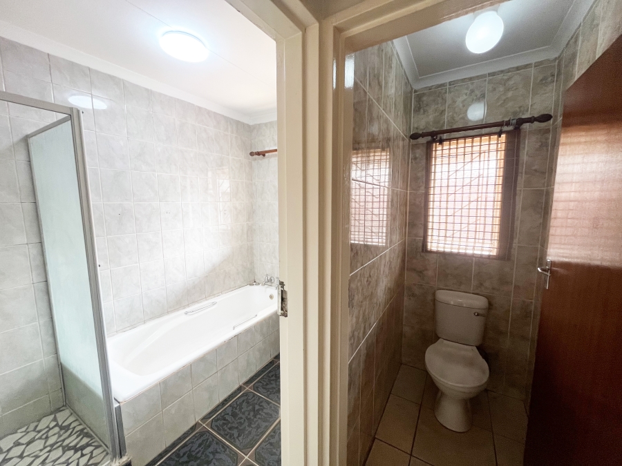4 Bedroom Property for Sale in Virginia Free State